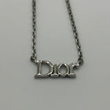 DIOR STRAIGHT WORD LOGO NECKLACE SILVER