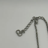 DIOR STRAIGHT WORD LOGO NECKLACE SILVER