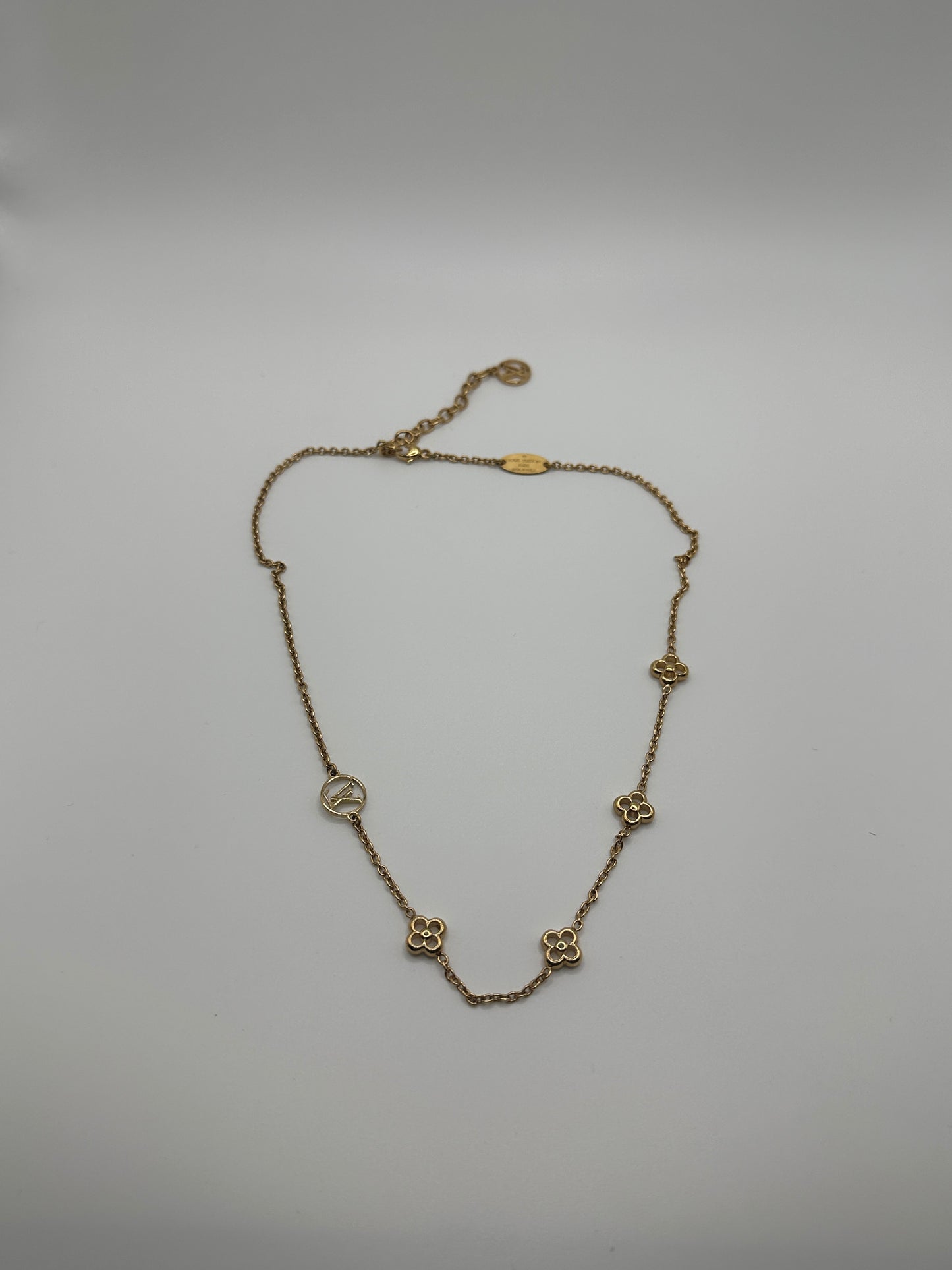 Louis Vuitton Flower Full Necklace Gold 598559