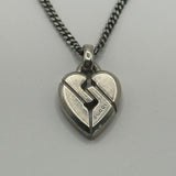 GUCCI KNOT HEART NECKLACE