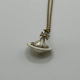 VIVIENNE WESTWOOD PEARL ORB GOLD NECKLACE