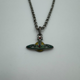 VIVIENNE WESTWOOD ENAMEL GREEN SATURN NECKLACE