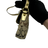 COACH SMALL SIGNATURE CROSSBODY