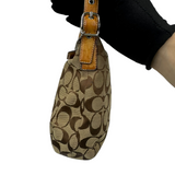 COACH SIGNATURE CANVAS HAMPTON CLIP SHOULDER BAG