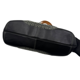 COACH BLACK SIGNATURE HAND BAG