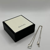 GUCCI SQUARE PLATE NECKLACE SILVER